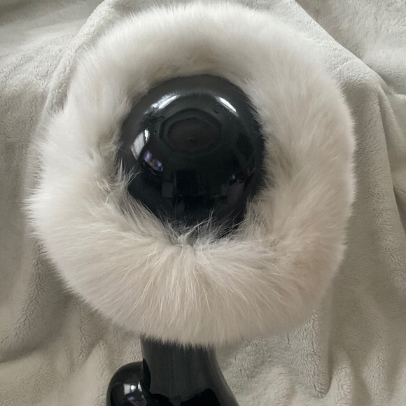 **FALL SALE** Fox Fur Headband/Hat - Picture 2 of 5